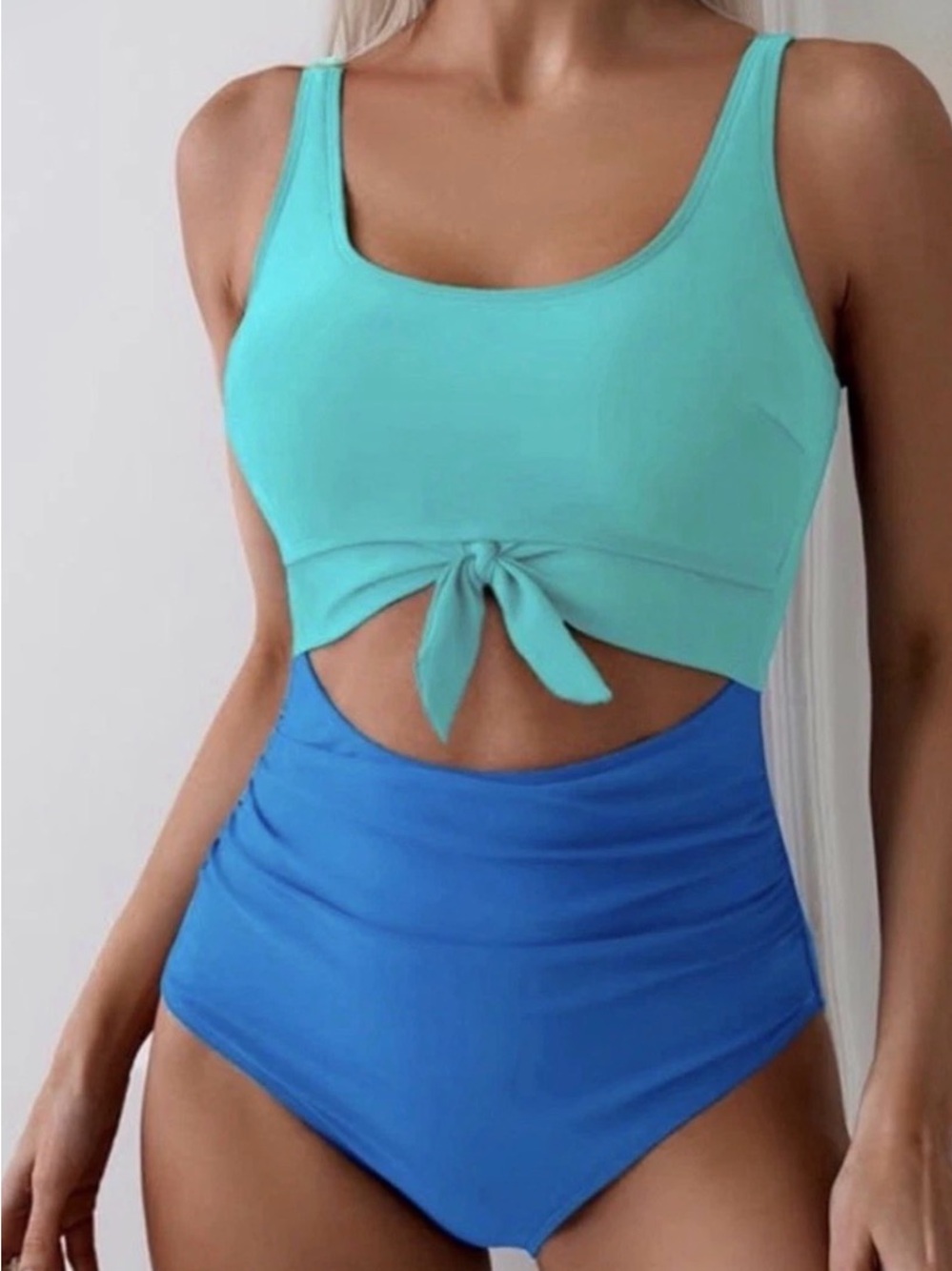 New Color block Women's
Eomenie Tummy Control One Piece Swimsuit for Women